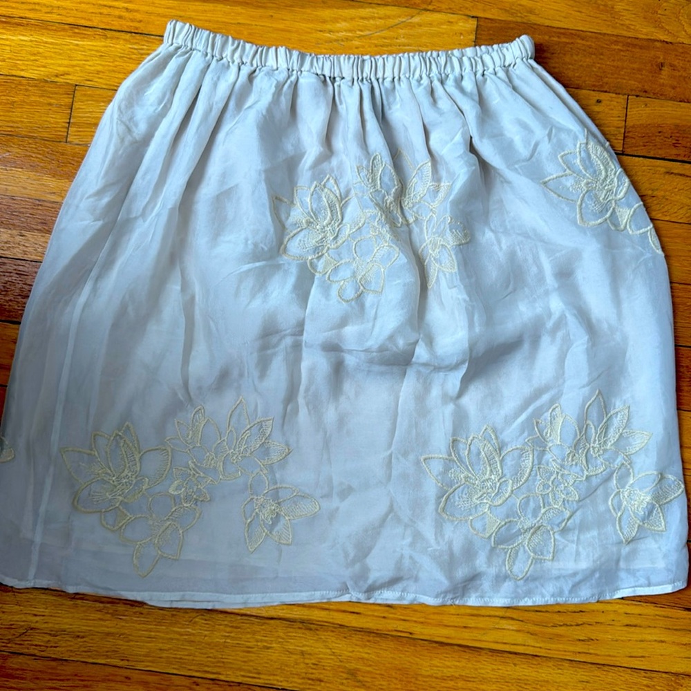 Attic and Barn Silk Embroidered Skirt Size Small
